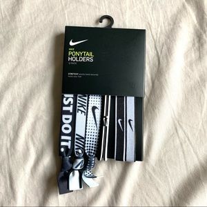 FREE with purchase - Nike Hair Ties